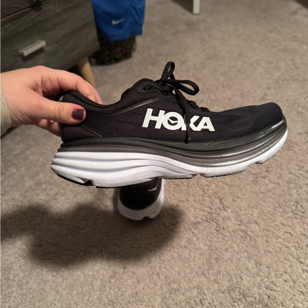 HOKA Women’s Bondi 8 Size 9.5 WIDE